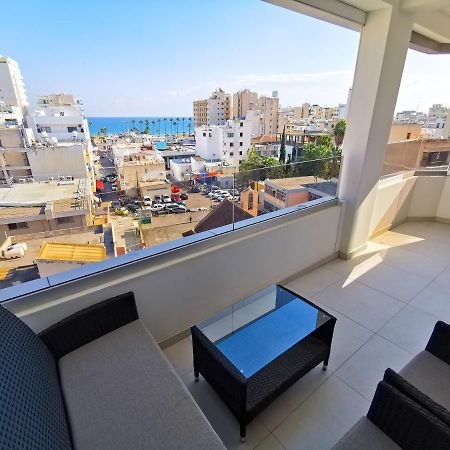 Sunny Daze Seaview Apartment 拉纳卡 外观 照片