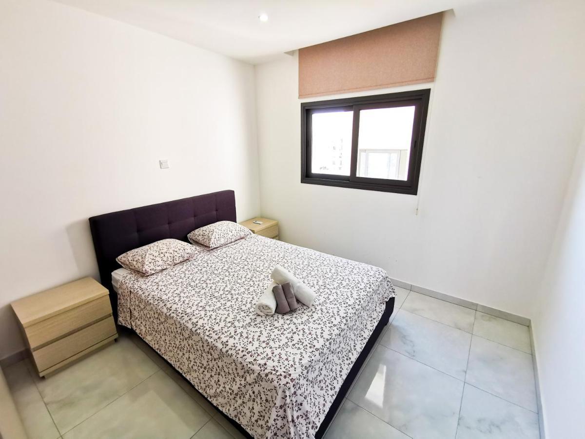 Sunny Daze Seaview Apartment 拉纳卡 外观 照片