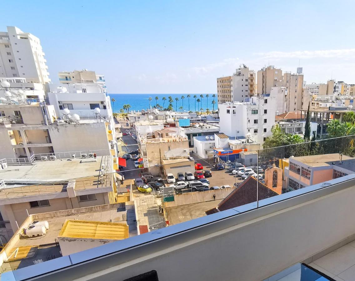 Sunny Daze Seaview Apartment 拉纳卡 外观 照片